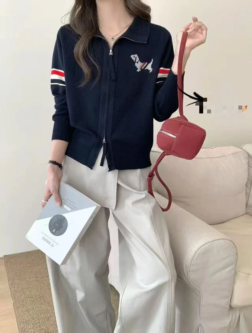 针织常规见外包装翻领条纹衫时尚百搭休闲短款