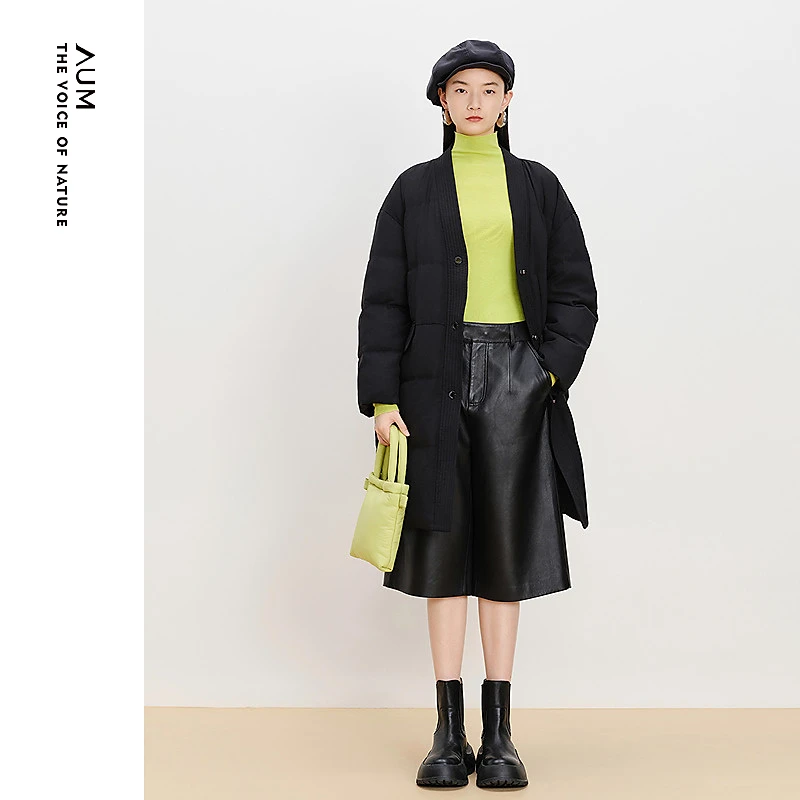 AUM噢姆时尚女士休闲宽松设计师冬季羽绒服M1EG4917Y