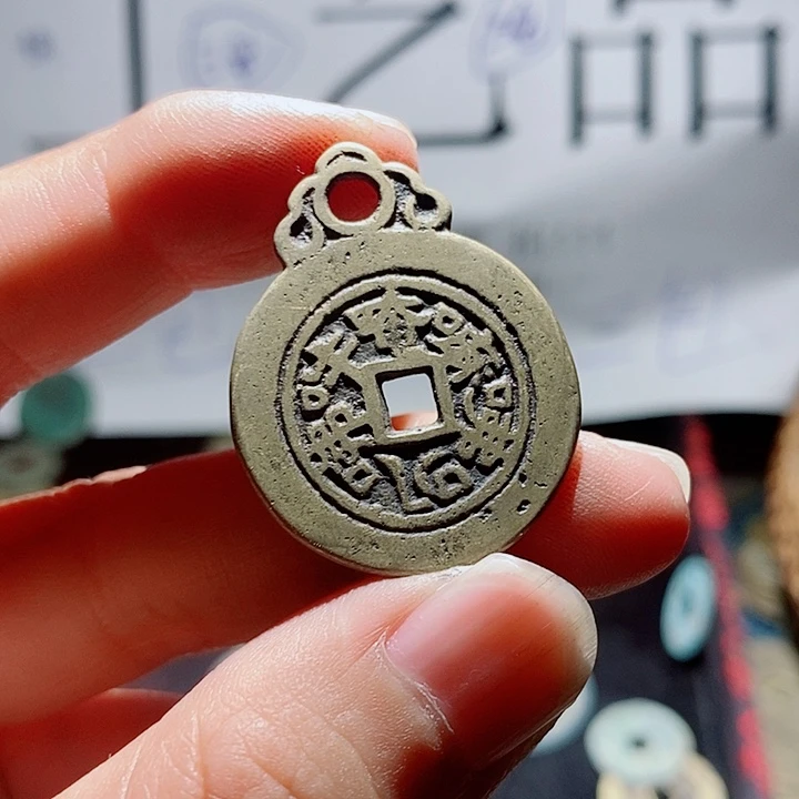 小陈小陈  手机挂件工艺品  153