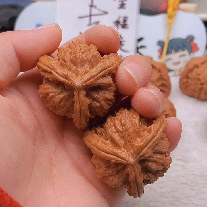吊坠文玩核桃?****?三棱