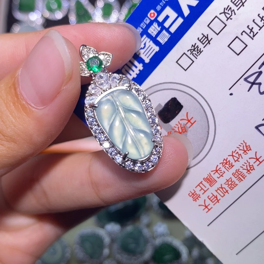 翡翠未镶嵌颈饰天然