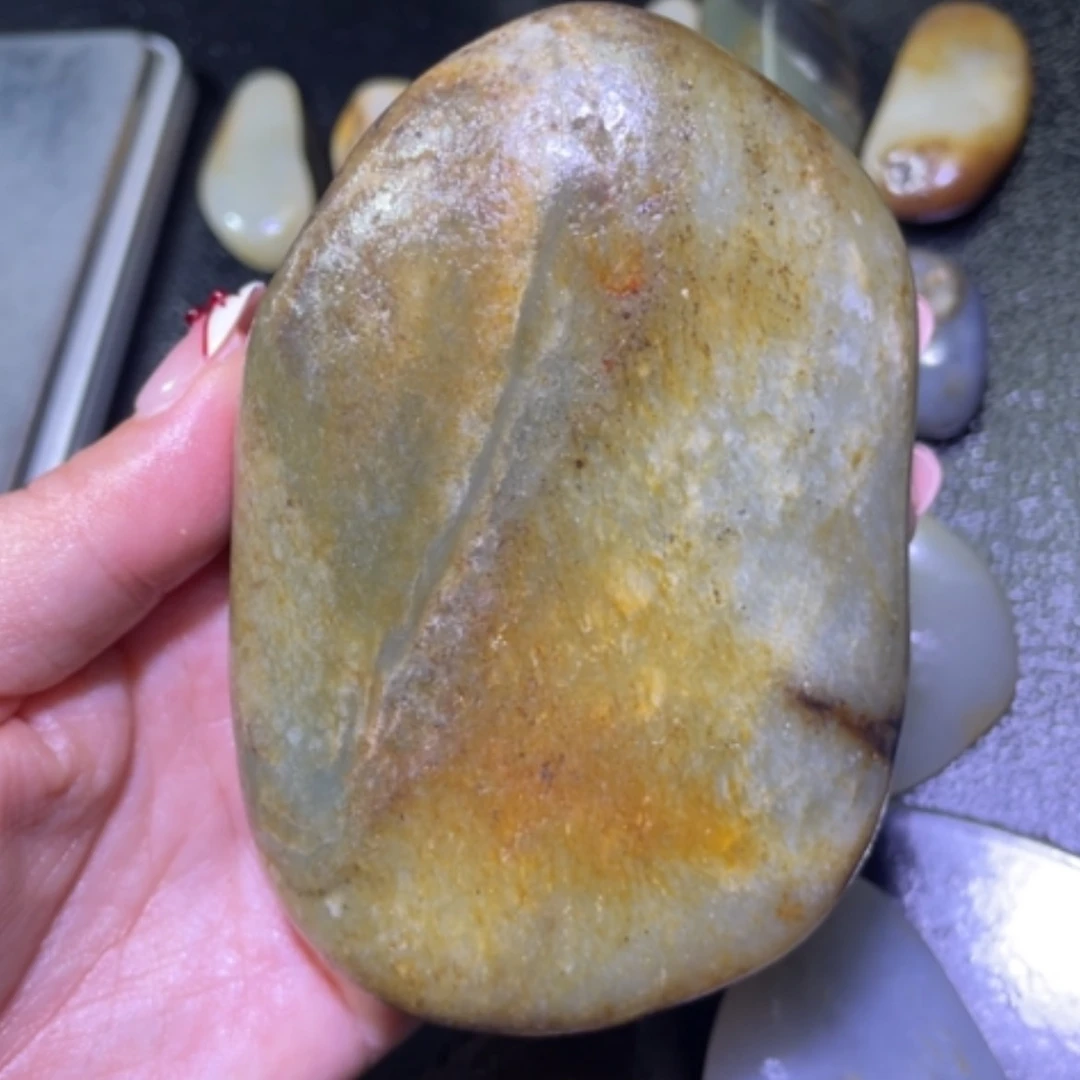 【闪购商品】颈饰未镶嵌和田玉