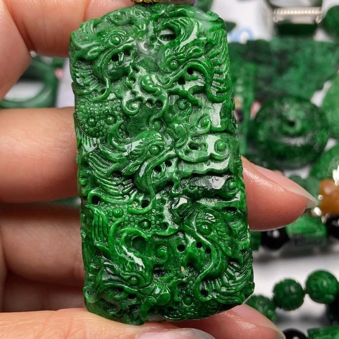 定制翡翠未镶嵌翡翠