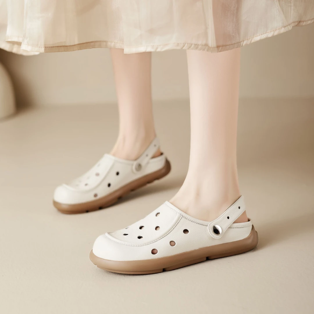 星期六舒适时尚休闲凉鞋夏季软底复古白色洞洞鞋百搭厚底圆头女鞋