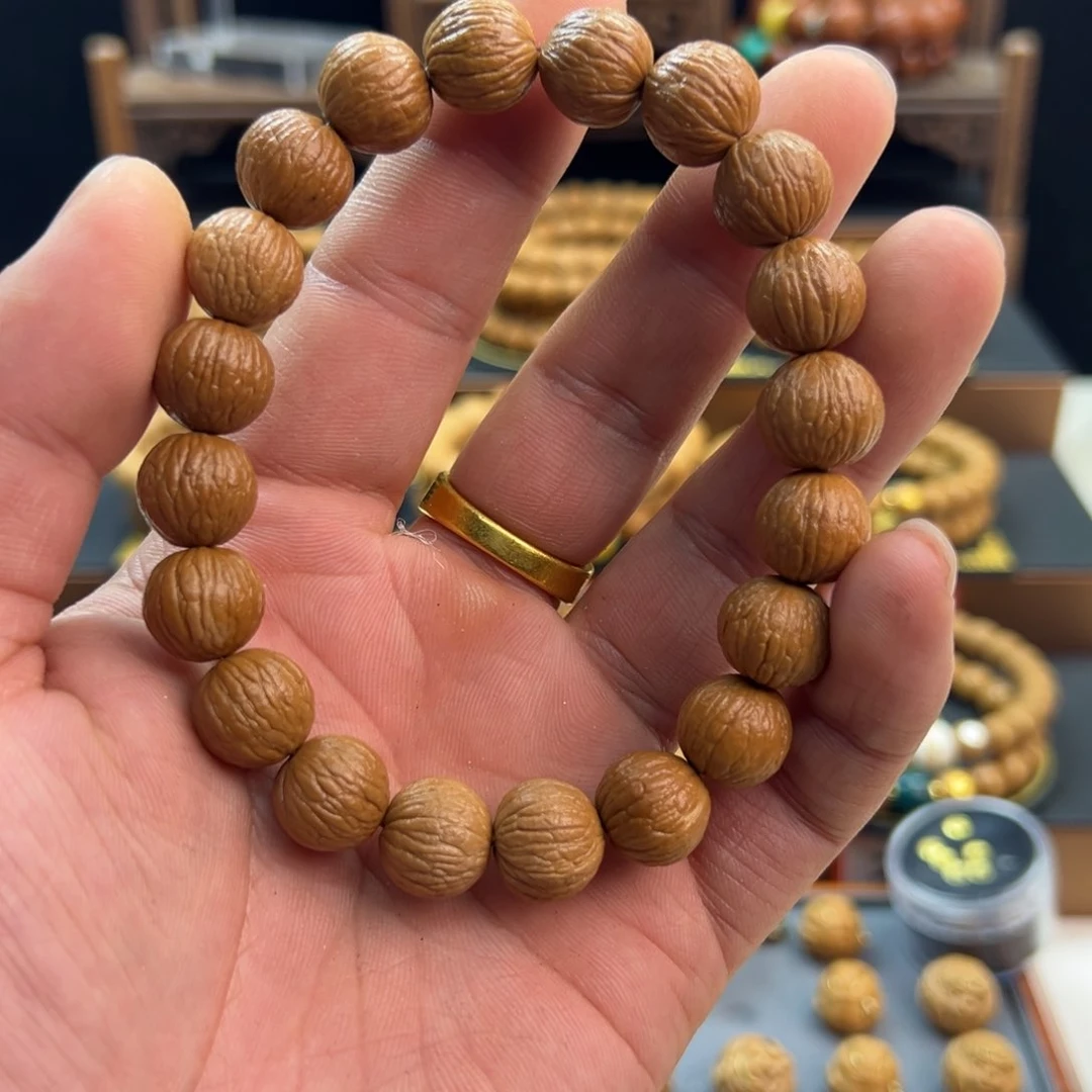 猴头核桃吊坠瑕疵体验款12+凤羽