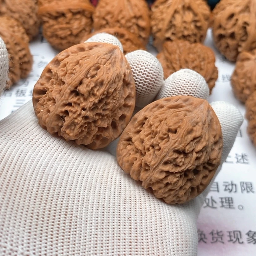 【闪购商品】把件文玩核桃72南疆