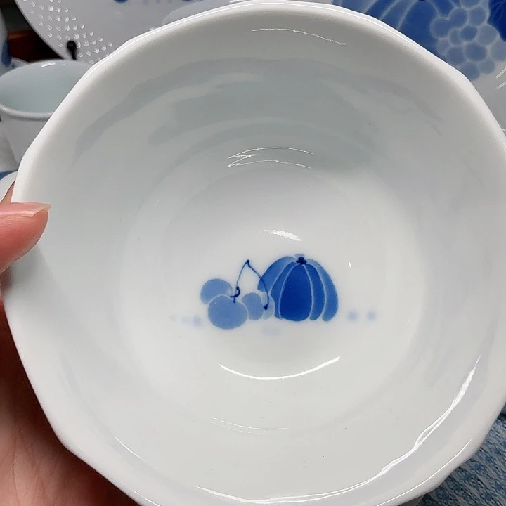 景德镇陶瓷釉下青花碗