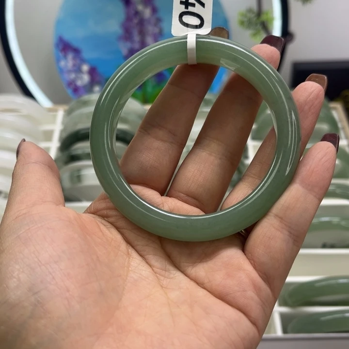未镶嵌手镯东陵石540