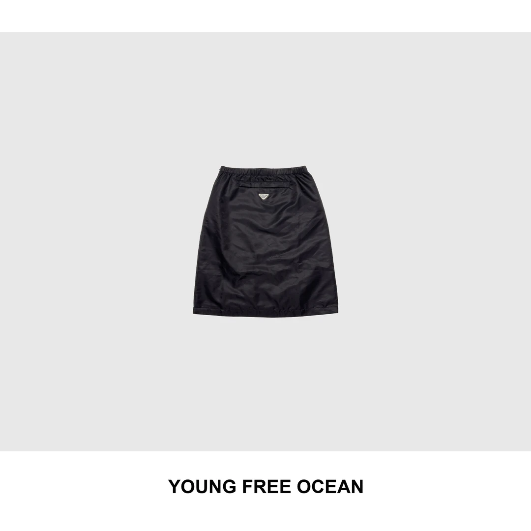 YOUNG FREE OCEAN2025秋款 松紧腰夹羊毛棉半裙X75155