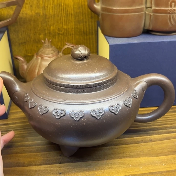 紫砂壶等艺术精品
