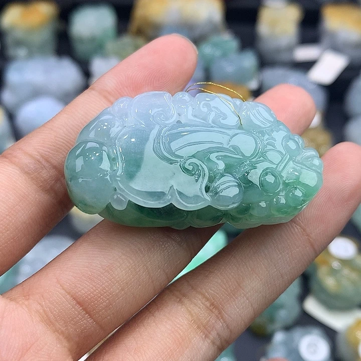 翡翠未镶嵌颈饰天然缅甸翡翠
