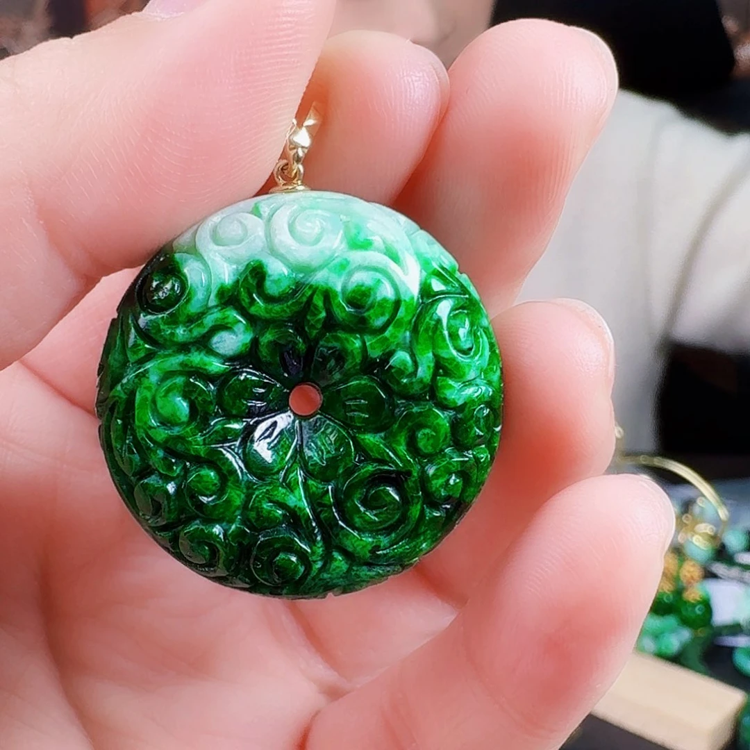 翡翠颈饰18K金镶嵌多样性发一个