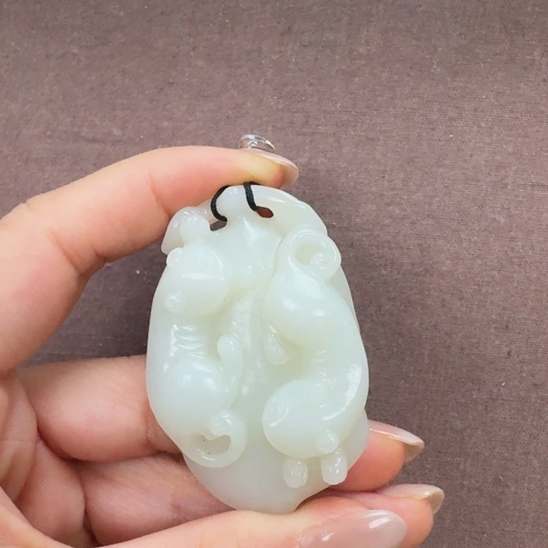 未镶嵌和田玉挂件