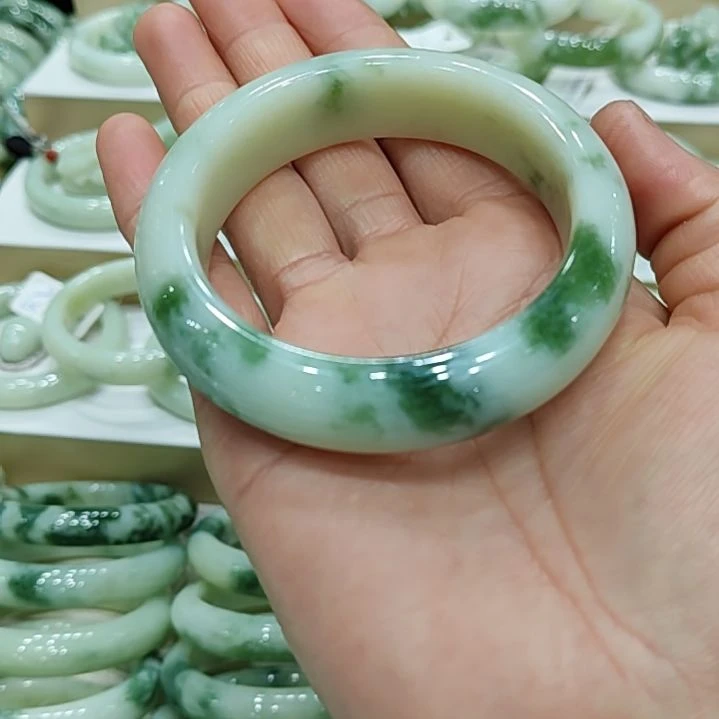 透闪石-蛇纹石玉手镯未镶嵌宝****️