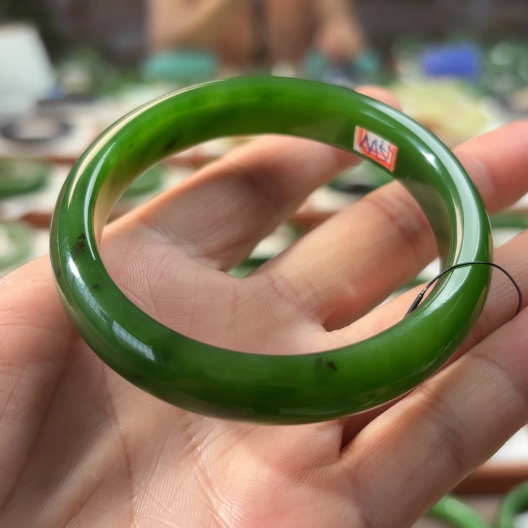 和田玉（碧玉）手镯未镶嵌