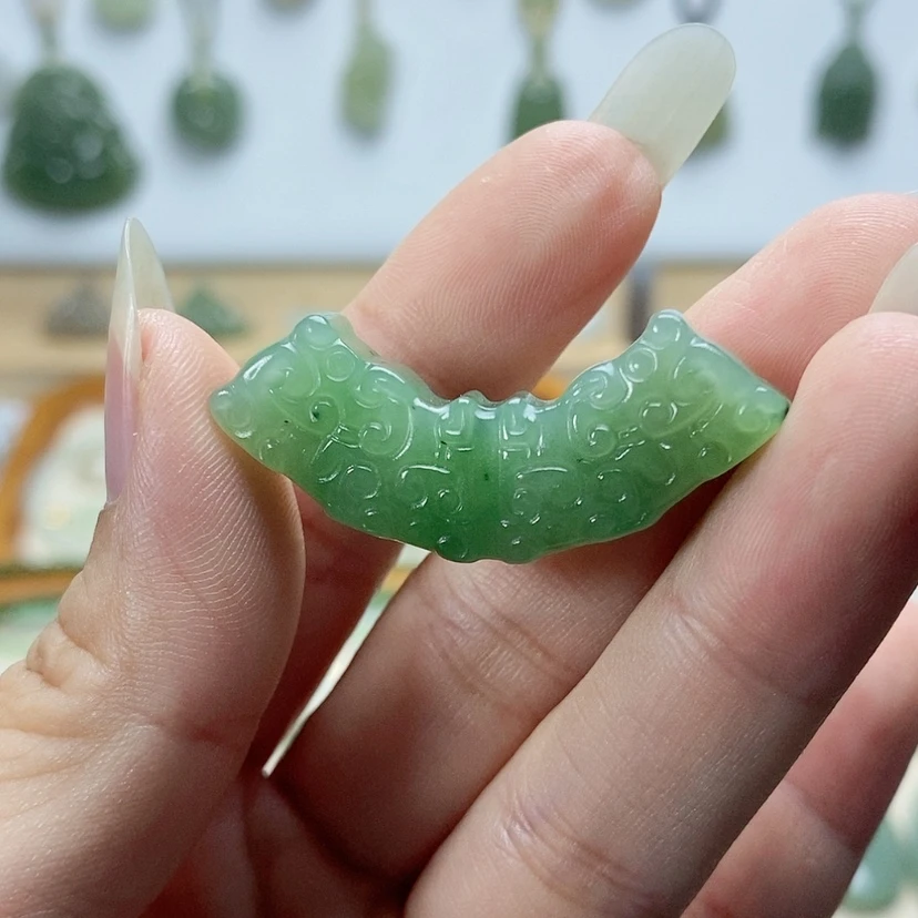 【闪购商品】颈饰未镶嵌和田玉