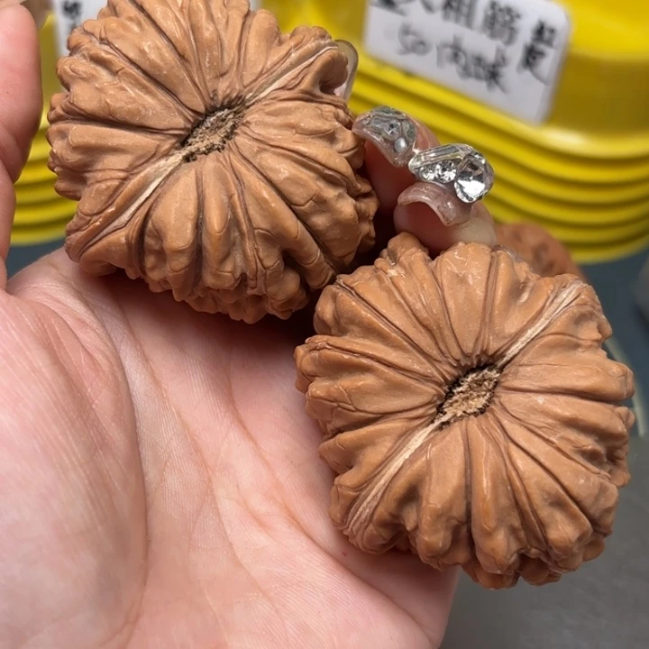 文玩核桃吊坠49-10259-2