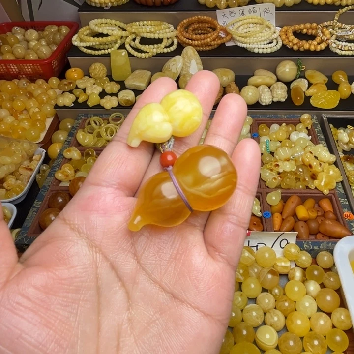 德***辉蜜蜡未镶嵌珠宝奇石天然蜜蜡福禄双全2个