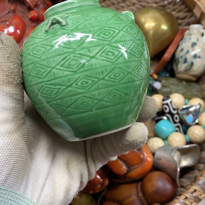 ****Z手工艺品琉璃这件衣服也很漂亮呢！这件