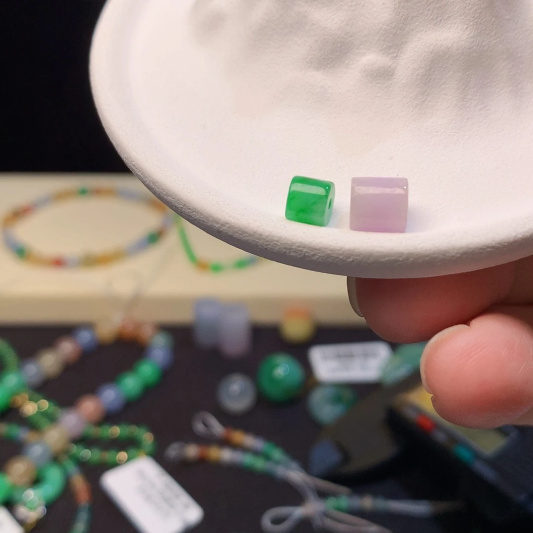 翡翠散珠掌***尧七彩珠珠39