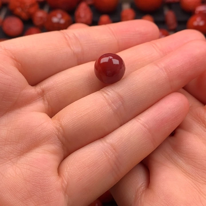 南红玛瑙未镶嵌牛血红圆珠单珠11.5MM