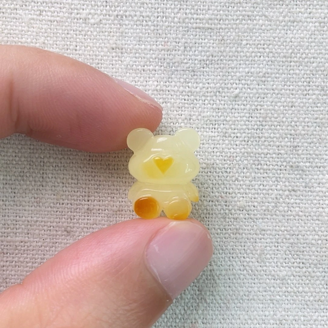 琥珀未镶嵌珠宝奇石小熊