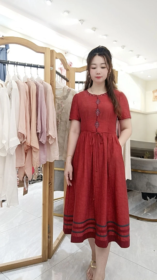 民族特色修身显瘦连衣裙