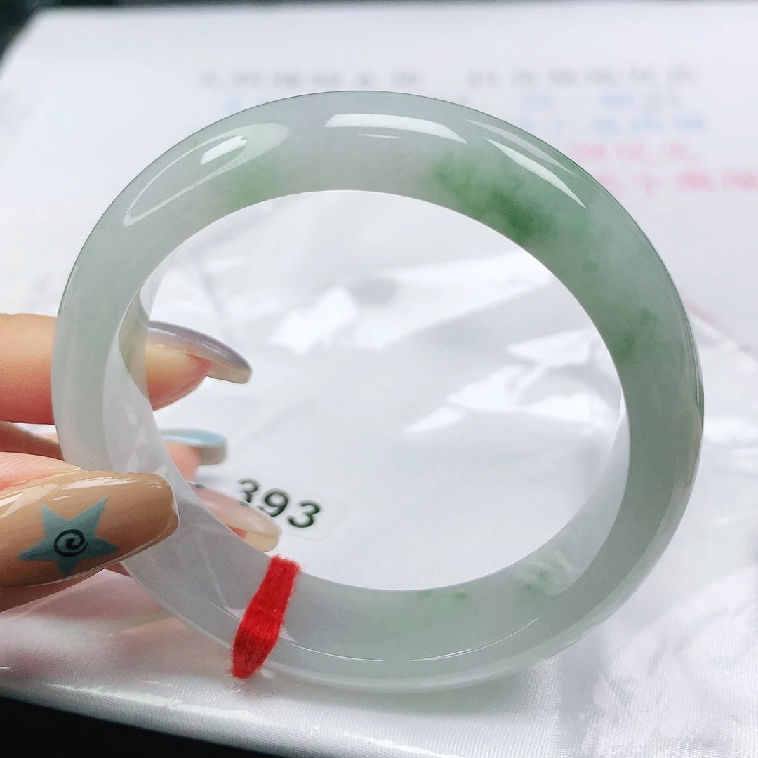 翡翠未镶嵌手镯翡翠53.0飘绿花正圈