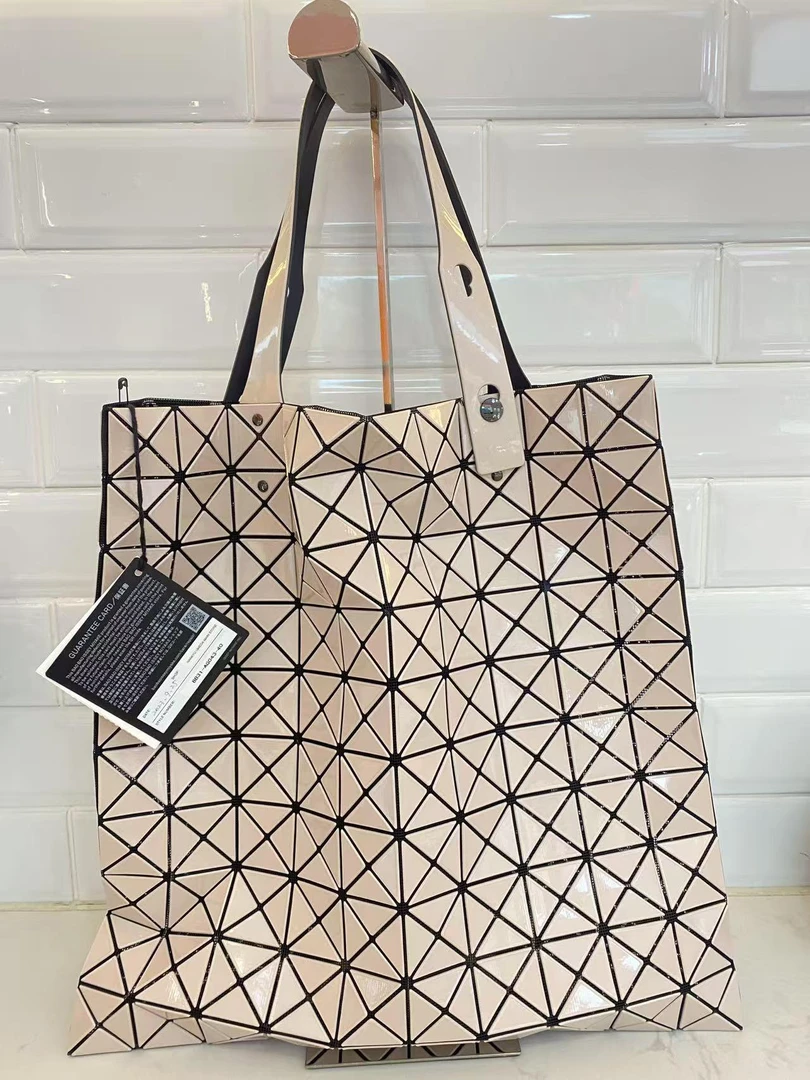 未使用 Issey Miyake/三宅一生 米色单肩包bwz12209