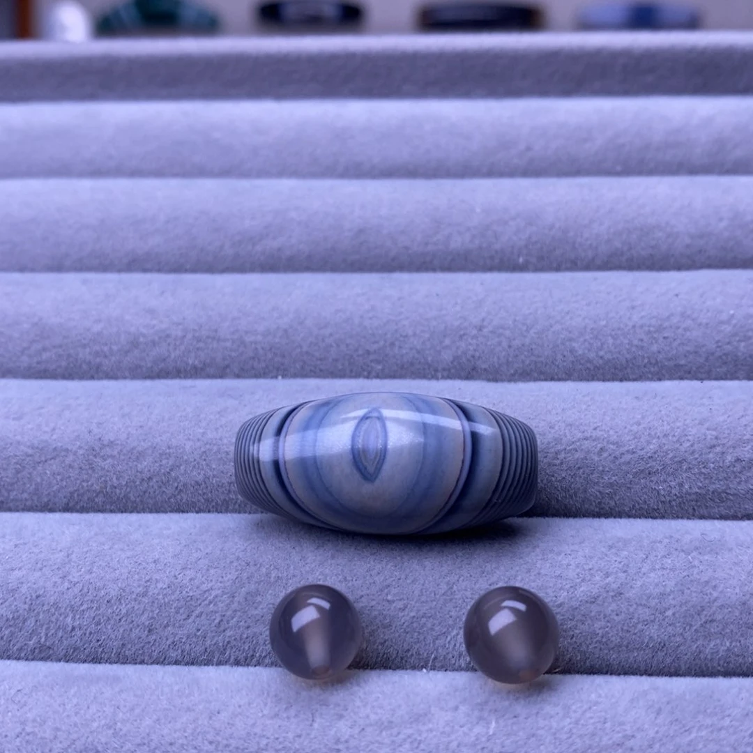 未镶嵌玛瑙/玉髓珠宝奇石?***忆