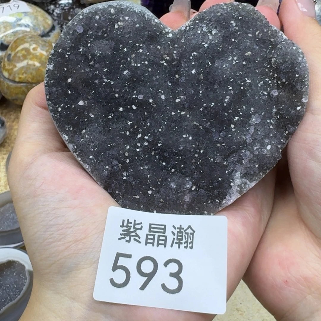 未镶嵌大型摆件（非配饰）水晶