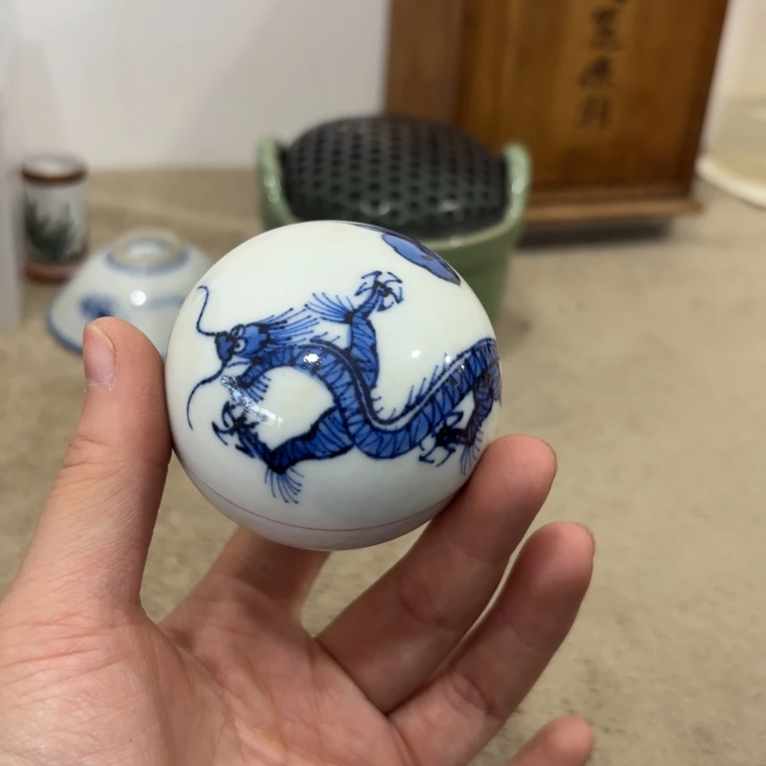 瓷片非常好看漂亮的物品