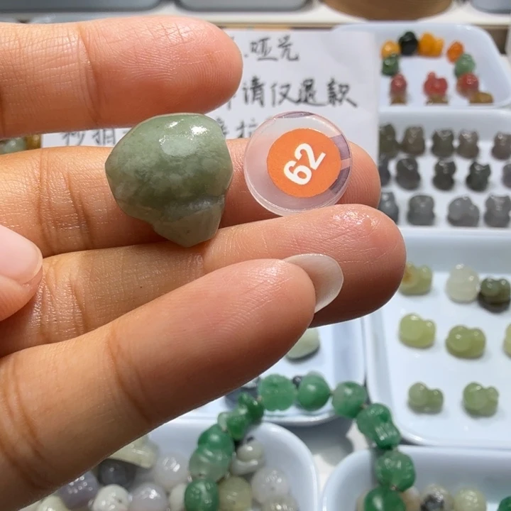 未镶嵌和田玉珠宝半成品