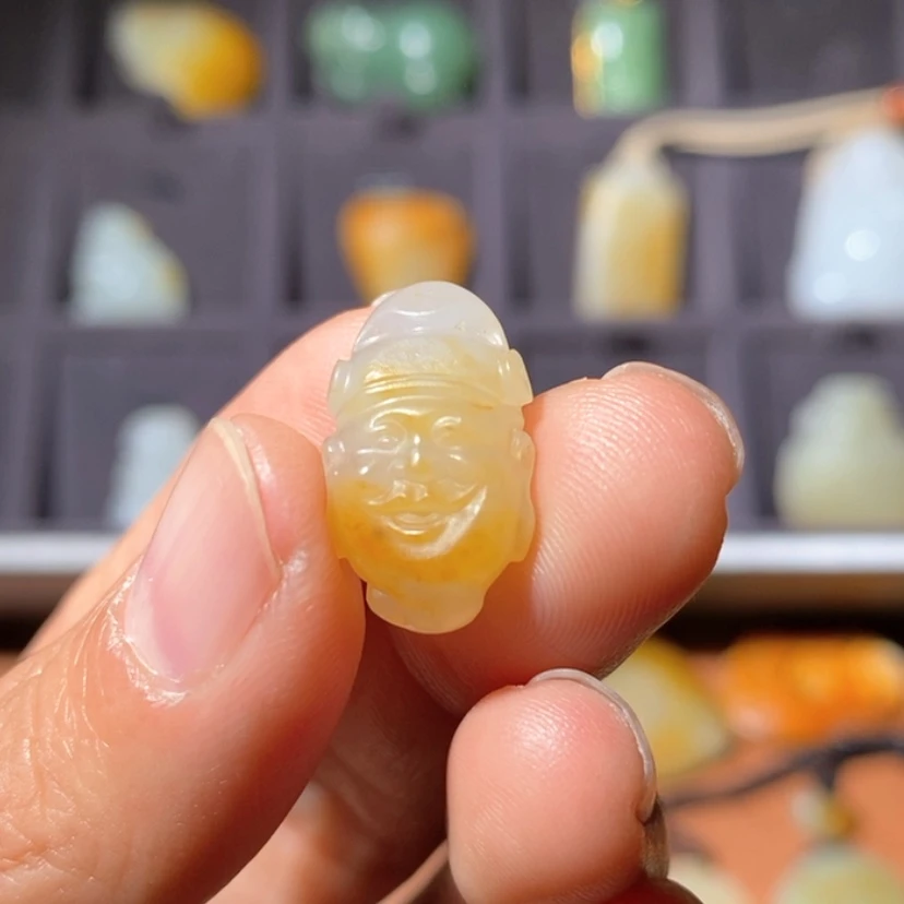 【闪购商品】颈饰未镶嵌和田玉
