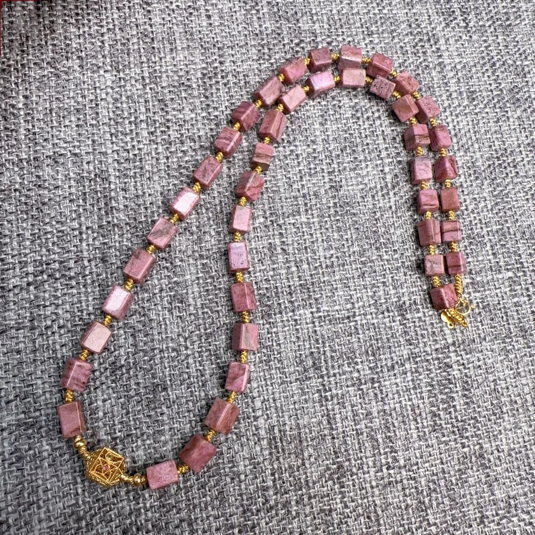 7285舒俱来樱花粉宫灯锁骨链18k金项链多样性发一