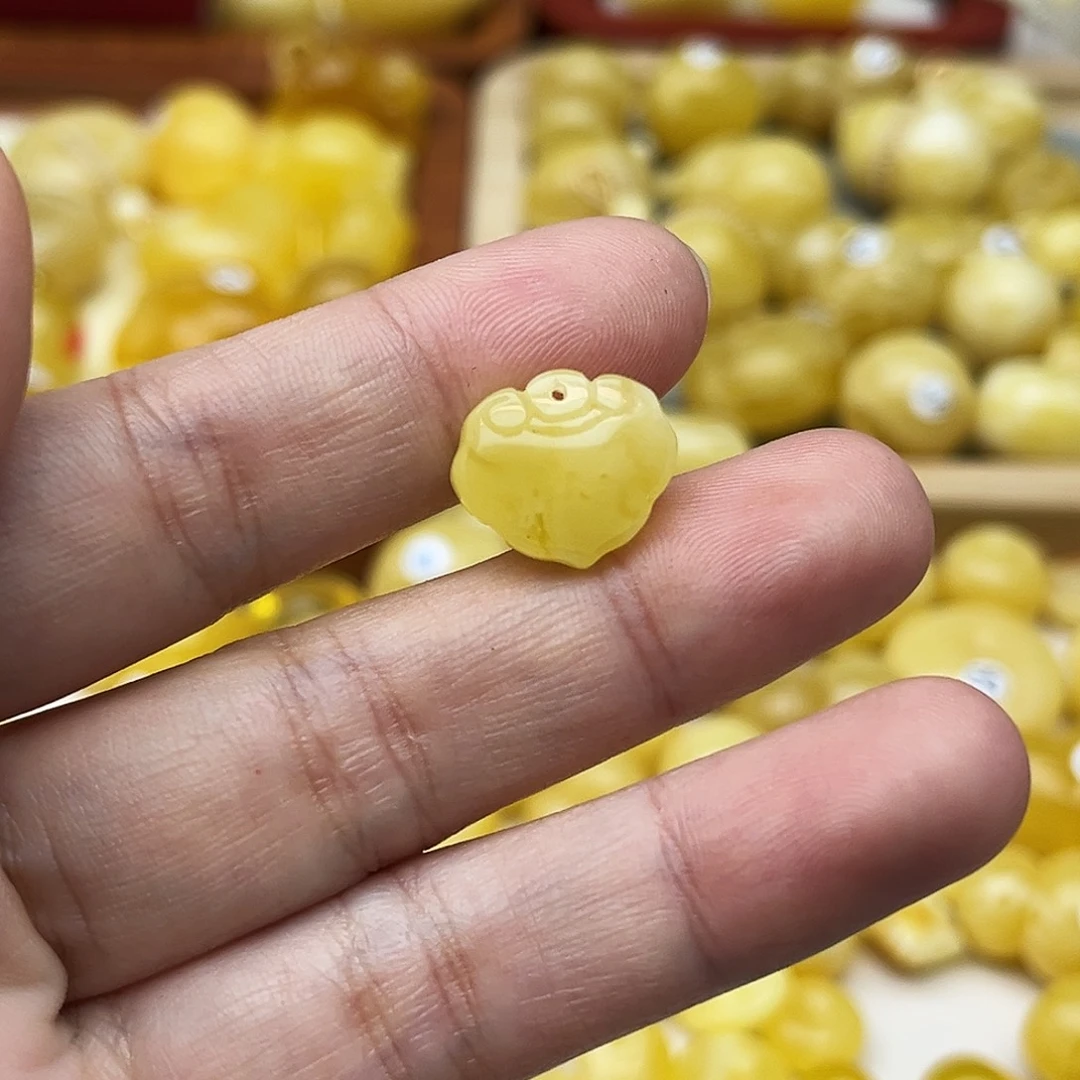 蜜蜡未镶嵌裸石天然