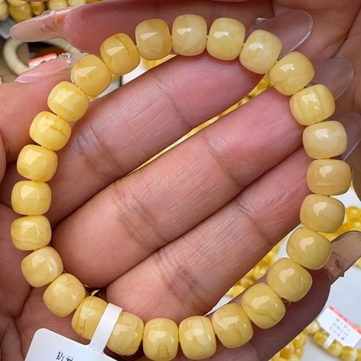 手串蜜蜡未镶嵌浓白花老型手串