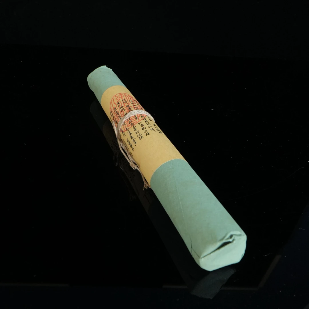 2769 海南尖峰岭沉香线香 /  50g