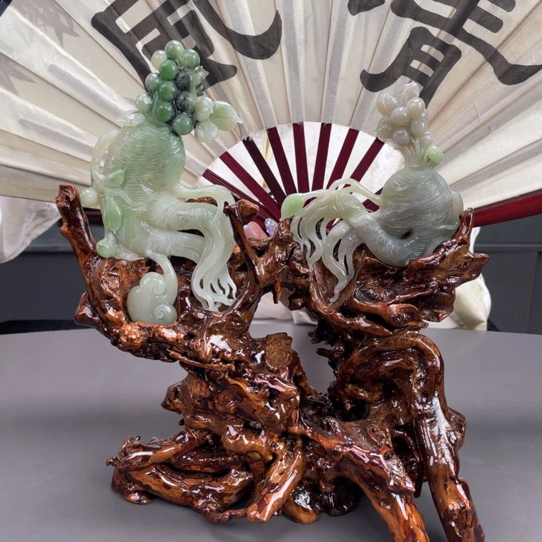 未镶嵌和田玉摆件