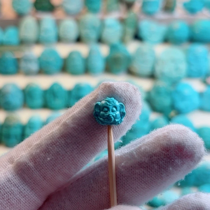 未镶嵌绿松石珠宝奇石