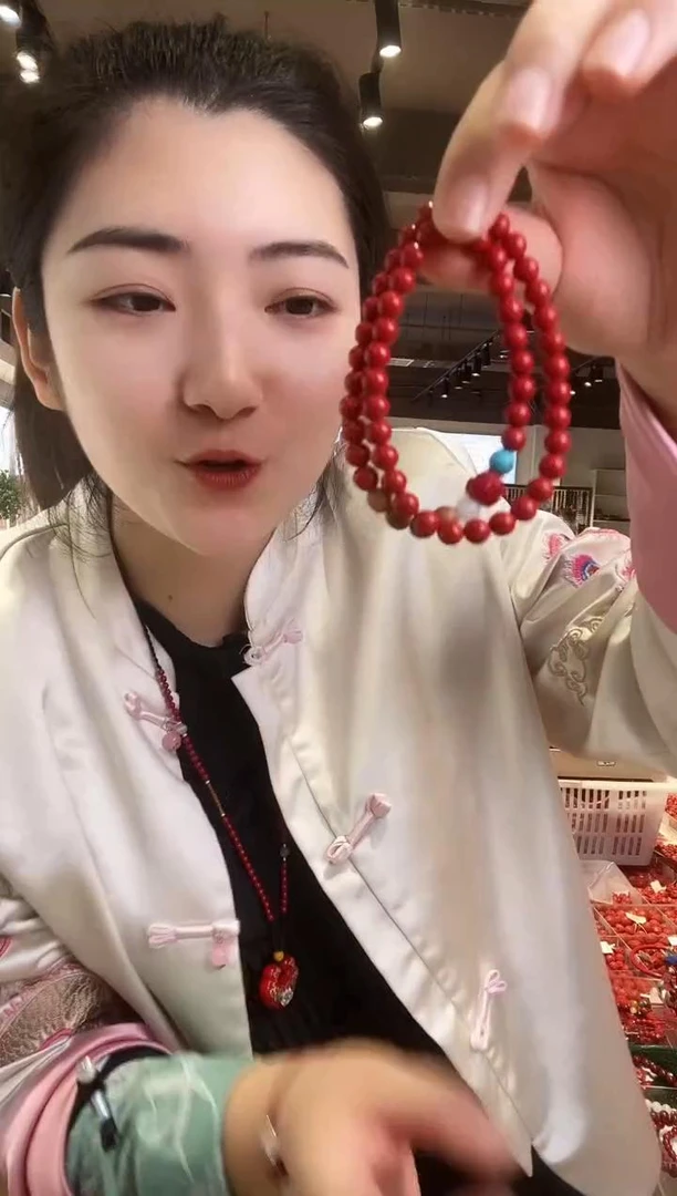 含辰砂工艺品高含量朱砂红砂设计款木配饰双圈手串