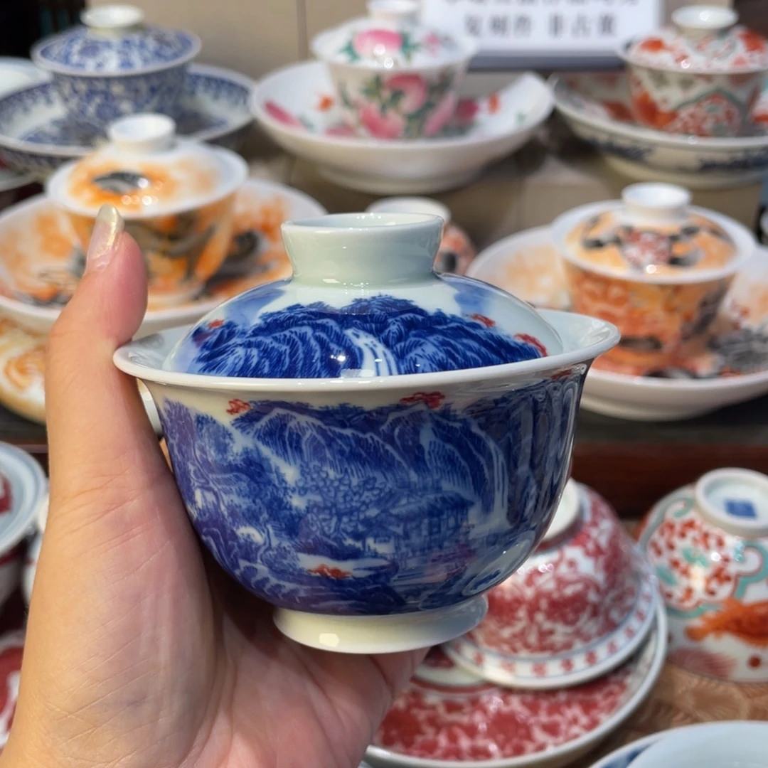 景德镇瓷器和我一样都没有