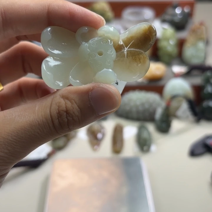 和田玉未镶嵌吊坠(不含链)