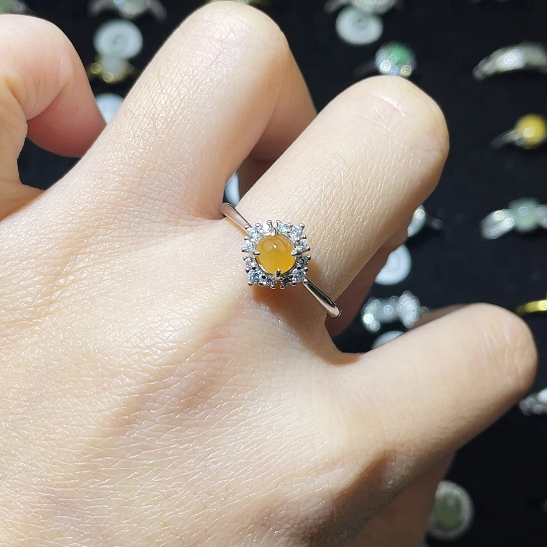 翡翠未镶嵌戒指戒指