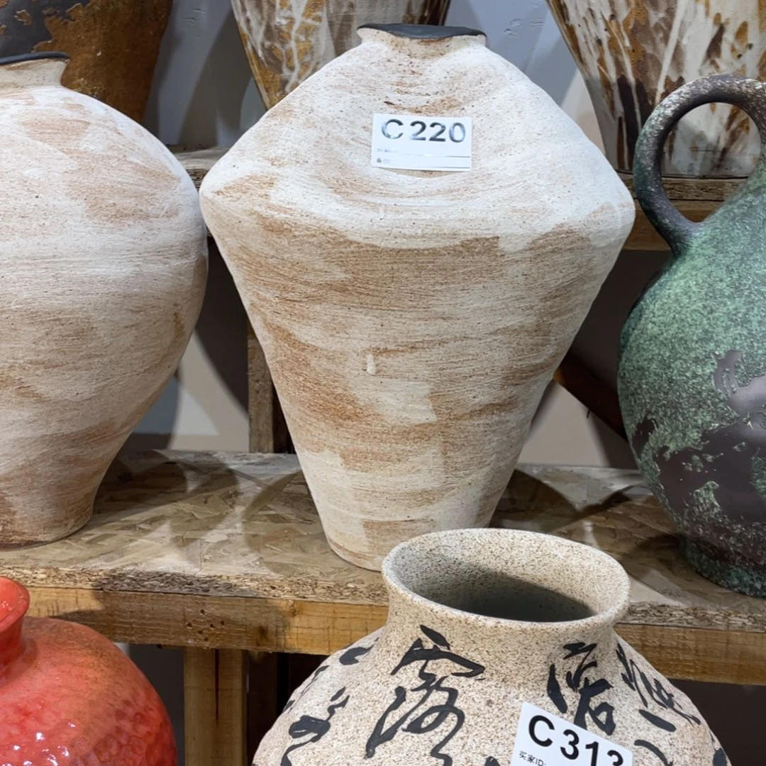 白泥花瓶景德镇陶瓷艺术研究院