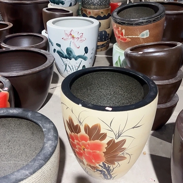 旬***…景德镇陶瓷鱼缸艺术直径52高度56