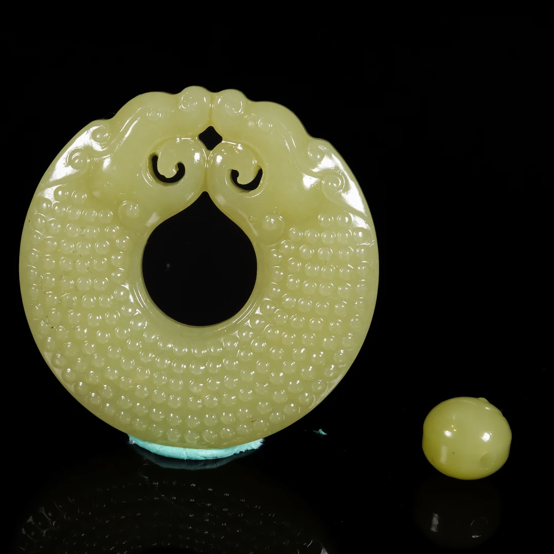 LOT.036和田玉双龙环佩/X2511