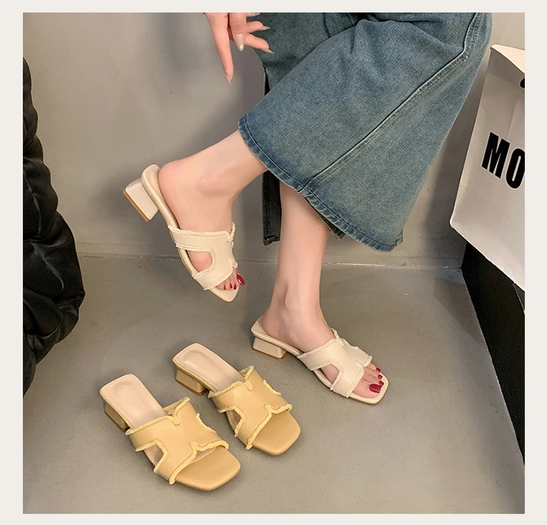2025夏新款方头凉拖女粗跟舒适休闲百搭防滑沙滩鞋女神必备款