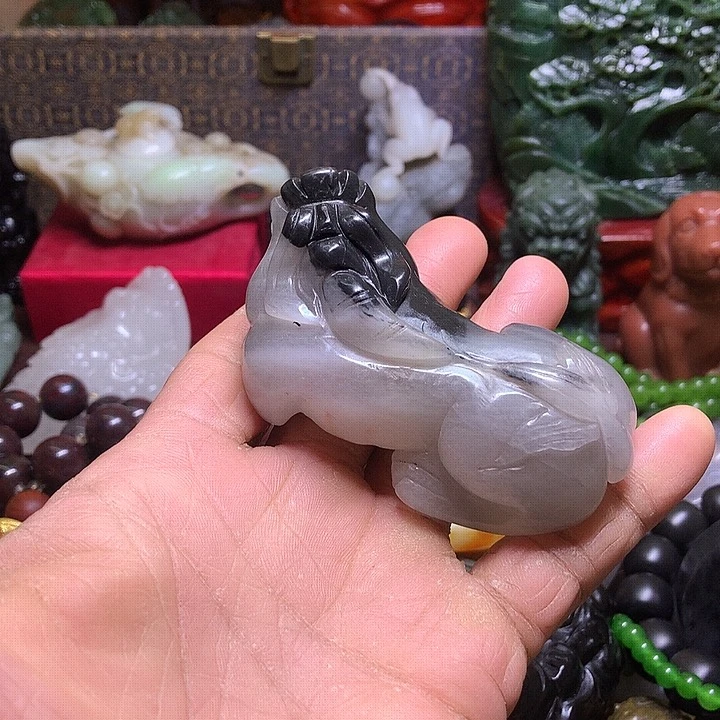 未镶嵌和田玉（糖玉）珠宝奇石