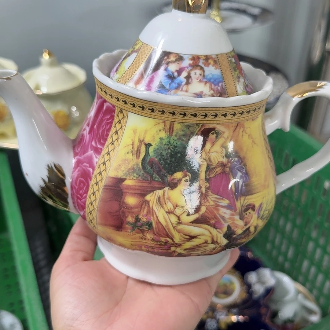 瓷片瑕疵…………………………